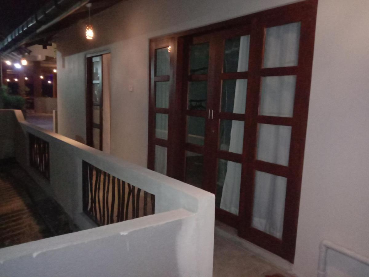 Guest house Coconut Surf